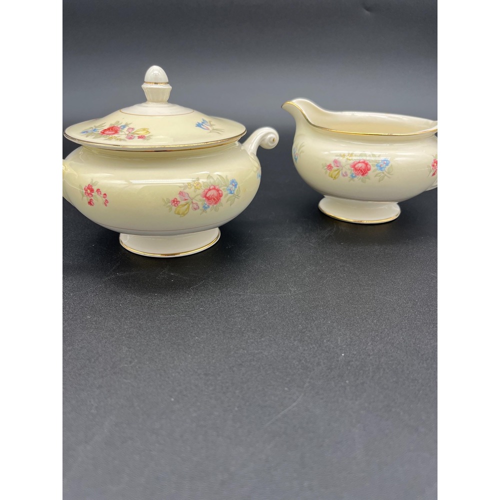 Creamer and Sugar Bowl Set Dresden Homer Laughlin Eggshell Nautilus - Picture 3 of 17